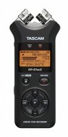 TASCAM (DR-07 mkII) .  (LCD, microSDHC, USB2.0, 2xAAA)