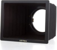    LEE FILTERS UNIVERSAL LENS HOOD 