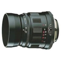  Voigtlaender 75mm f/2.5 Color-Heliar Leica M