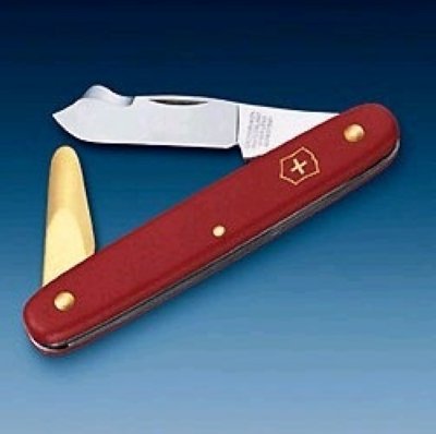   Victorinox Garden Knives 3.9140