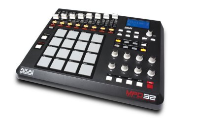 MIDI- AKAI PRO MPD32