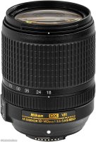  Nikon AF-S DX 18-140mm f/3.5-5.6G ED VR (JAA819DA)