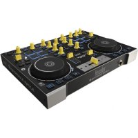 DJ  Hercules DJ Console RMX 2 TR