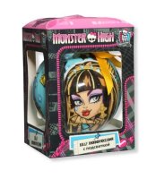   Monster High   , , 8 .