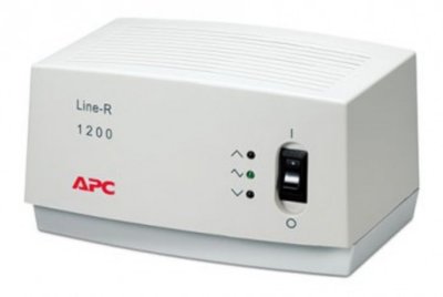   APC LE1200-RS Line-R 1200VA